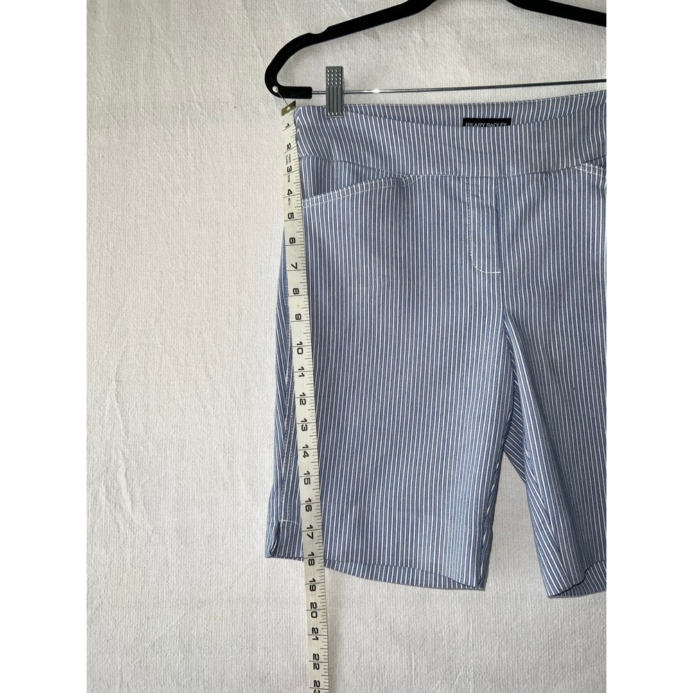 Hilary Radley Blue White Striped Pull On Bermuda Shorts Medium Golf Stretchy - Picture 3 of 6